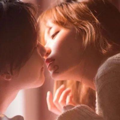 解答全知全能,尽在「这女的面相怎么样呢?看起来多大年纪了」